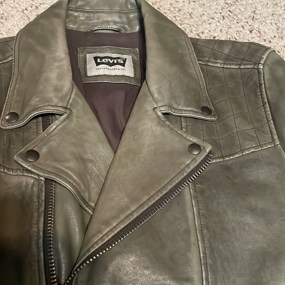 Levi's Dark Green Leather Jacket - Picture 3 of 10